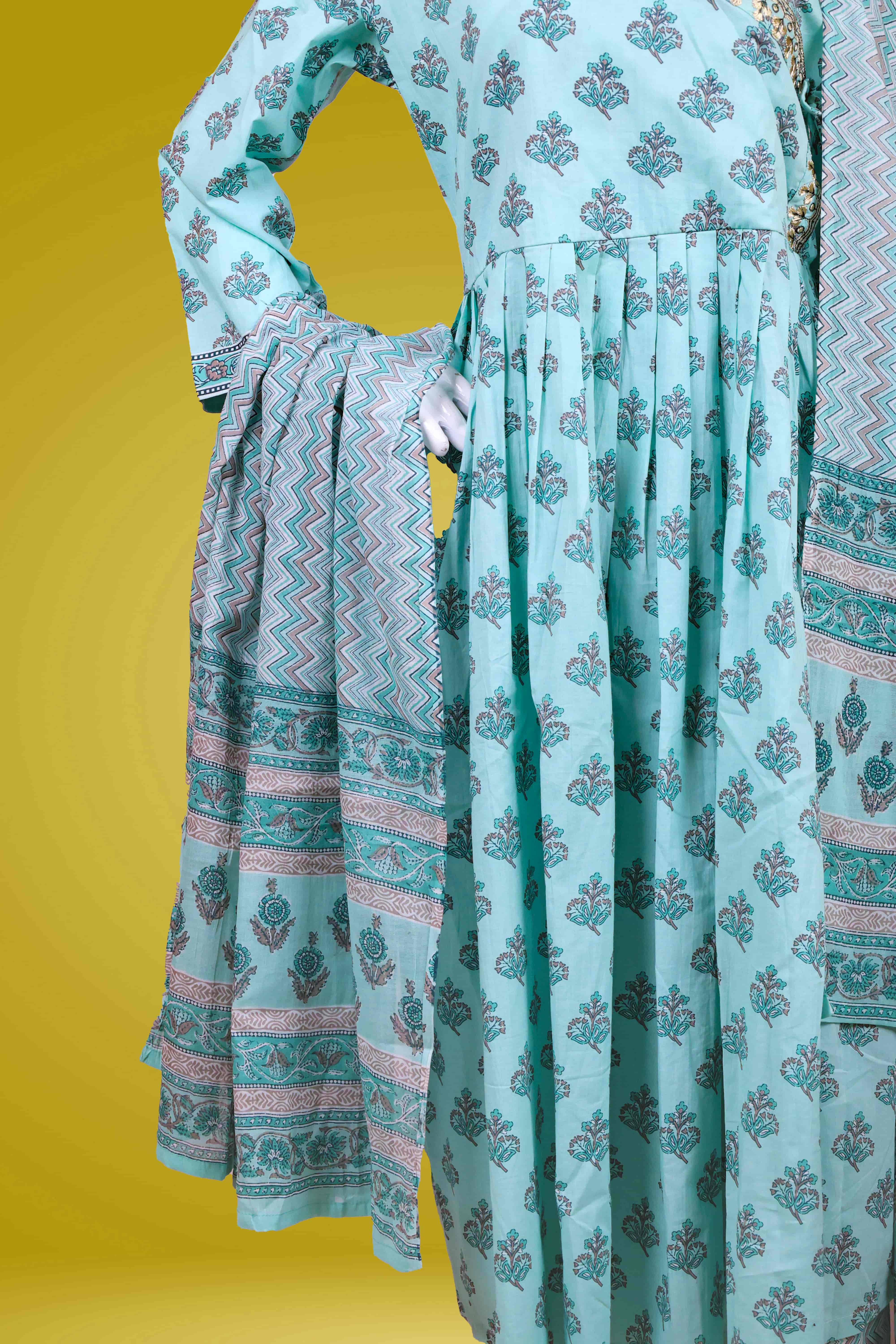 SALWAR SUIT