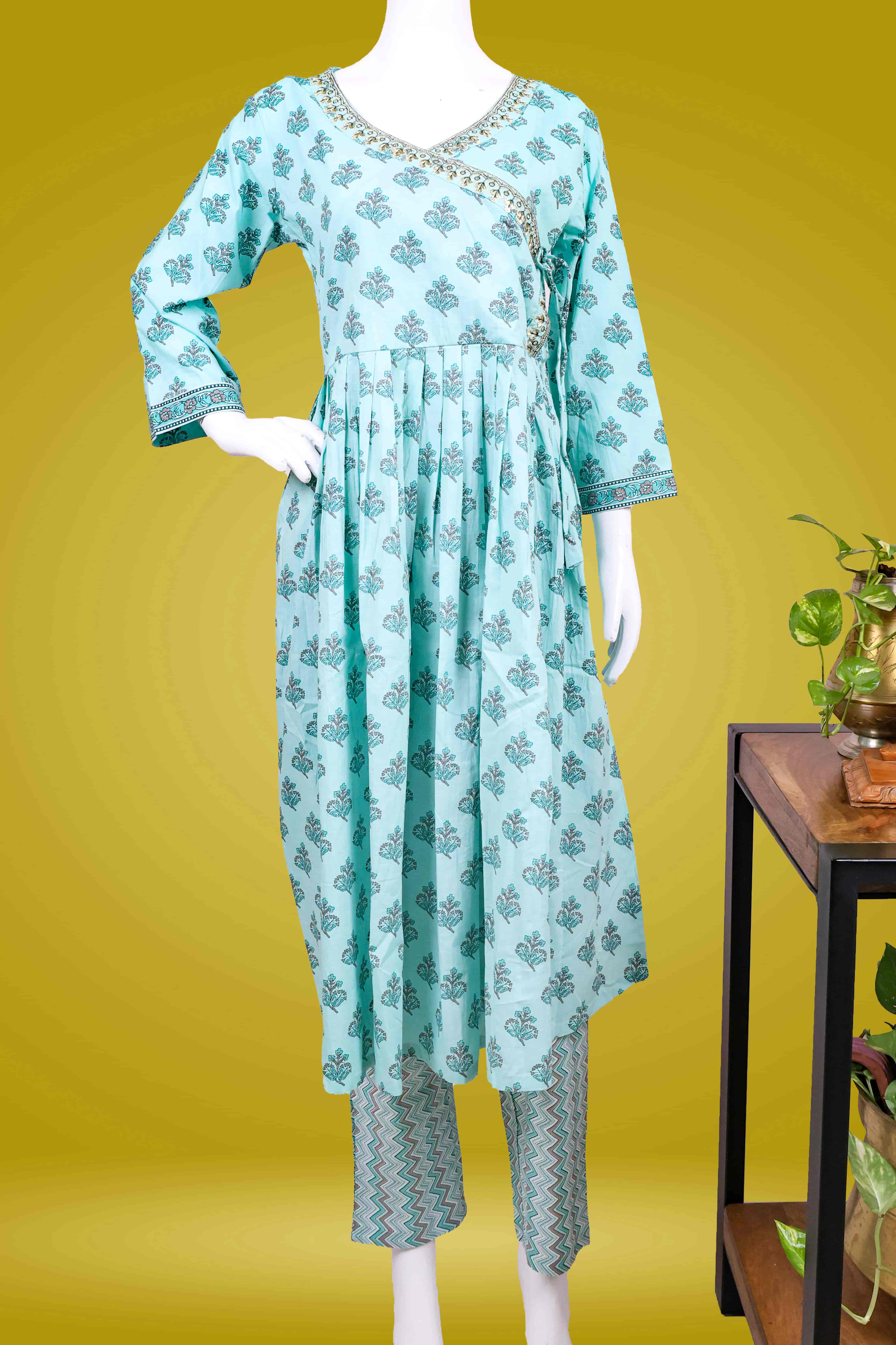 SALWAR SUIT