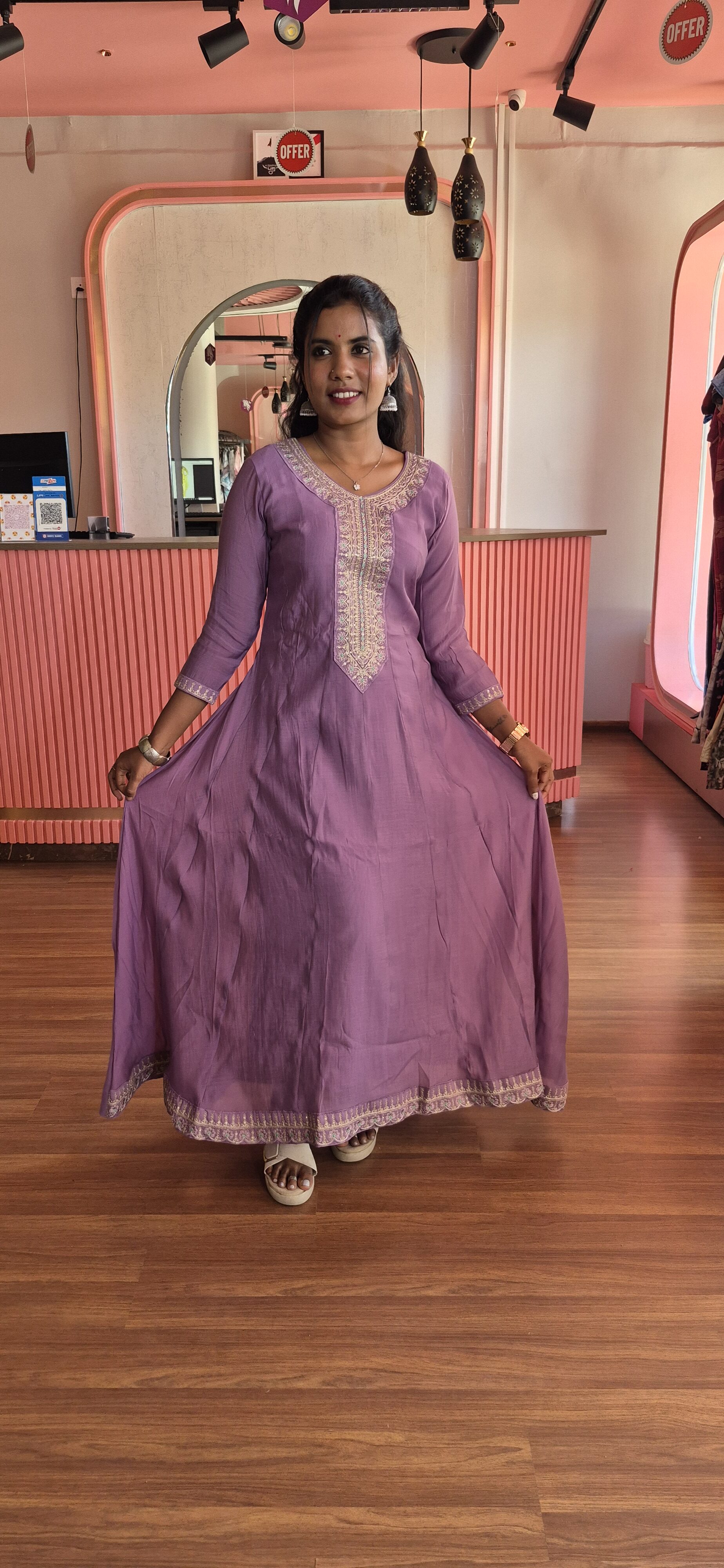 SALWAR SUIT